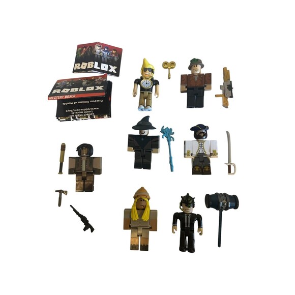 Roblox Classics Series 5 Figures No Codes - Picture 3 of 3